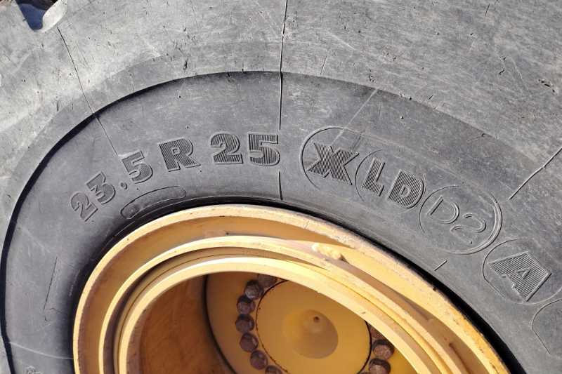 OmecoHub - Immagine CATERPILLAR 962M